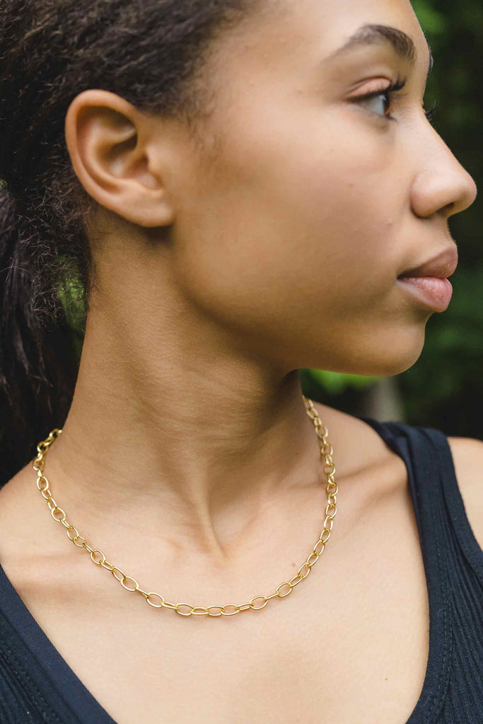 Champion Chain Pace Necklace by Chelsea Charles